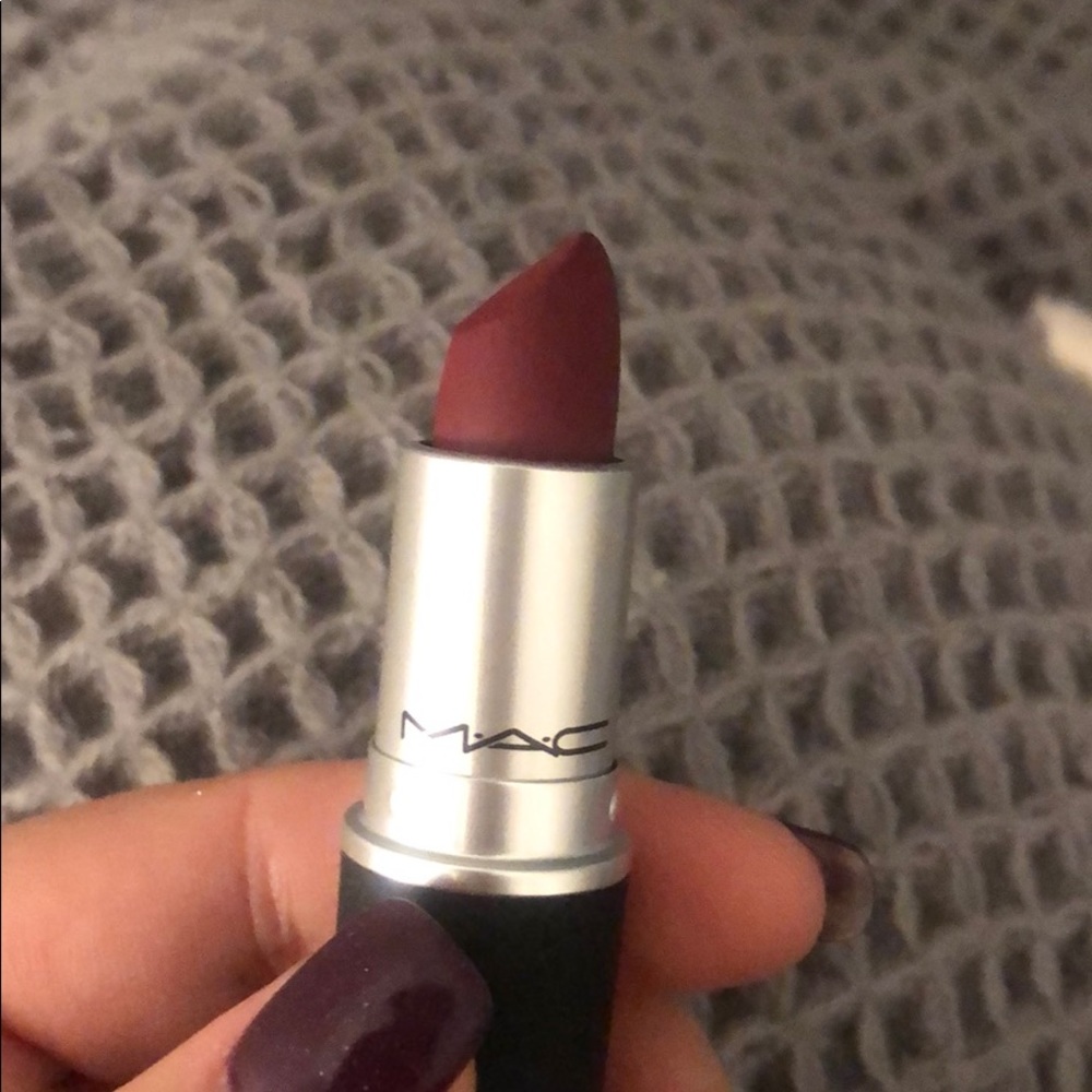 MAC Lipstick - Picture 3 of 3